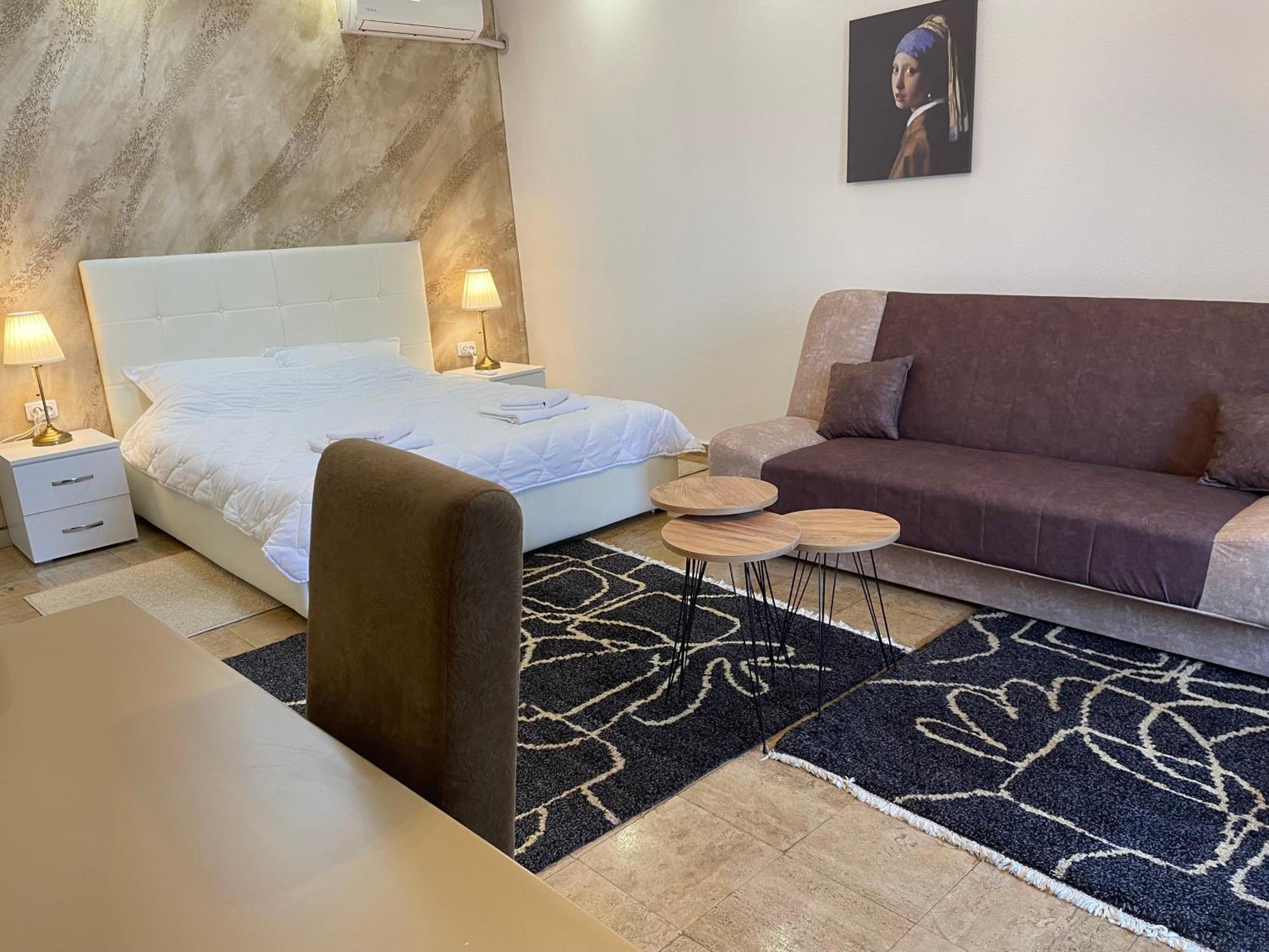 Bora Apartmani - Free Parking - City Center Vranje Ngoại thất bức ảnh